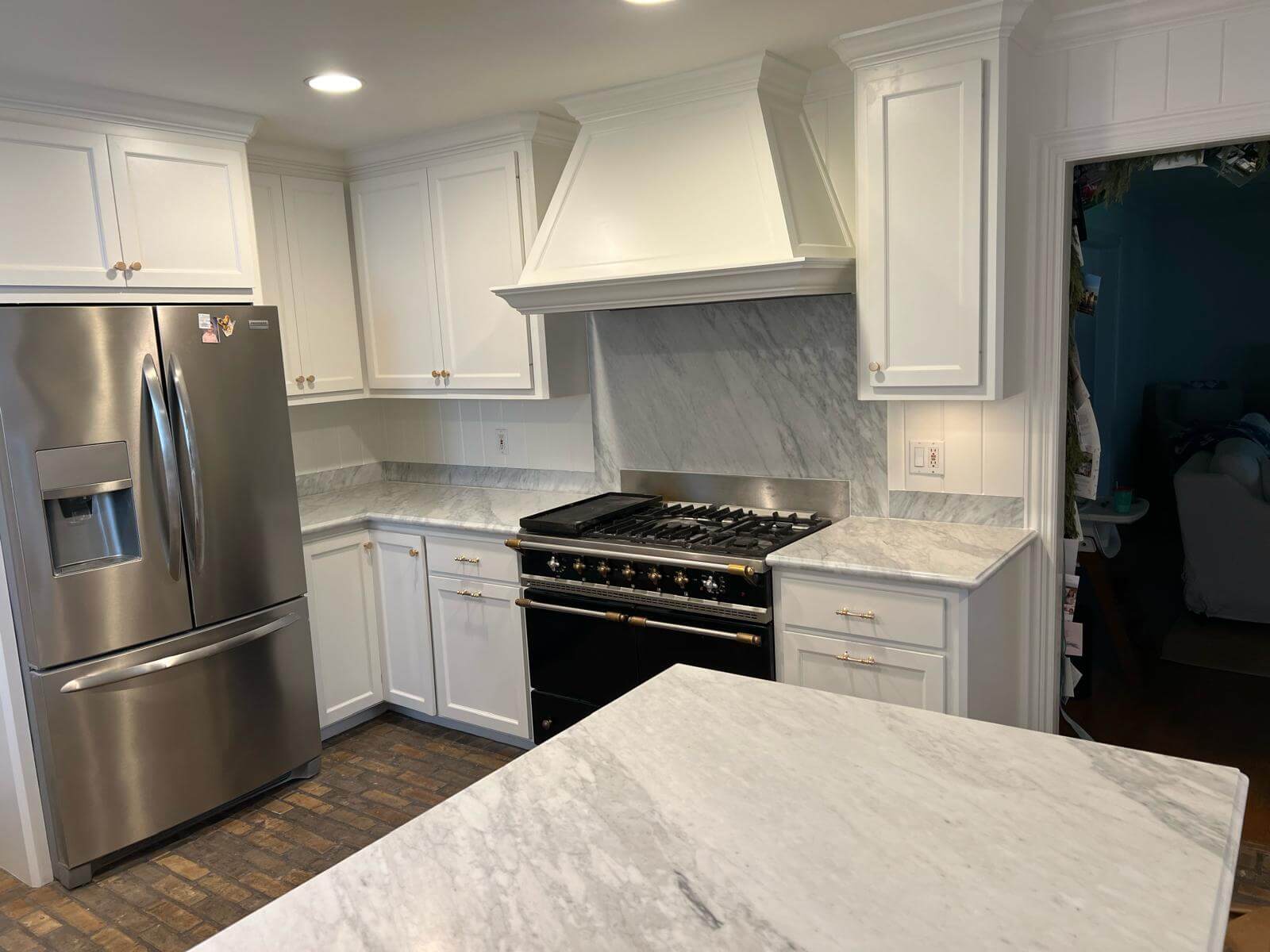 Modern kitchen remodel white cabinets