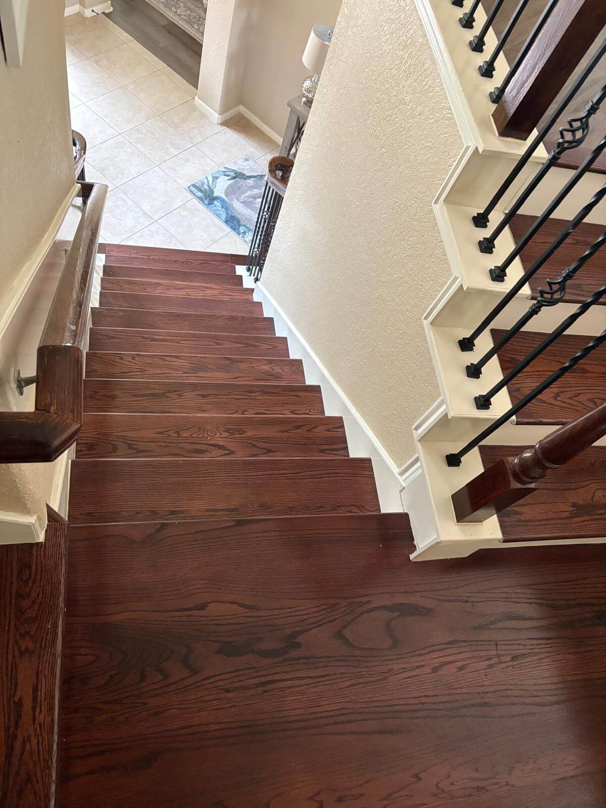 Red oak hardwood stairs